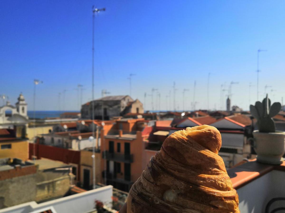 Redmood Guesthouse Barletta Exterior photo