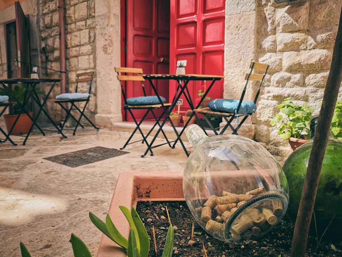Redmood Guesthouse Barletta Exterior photo