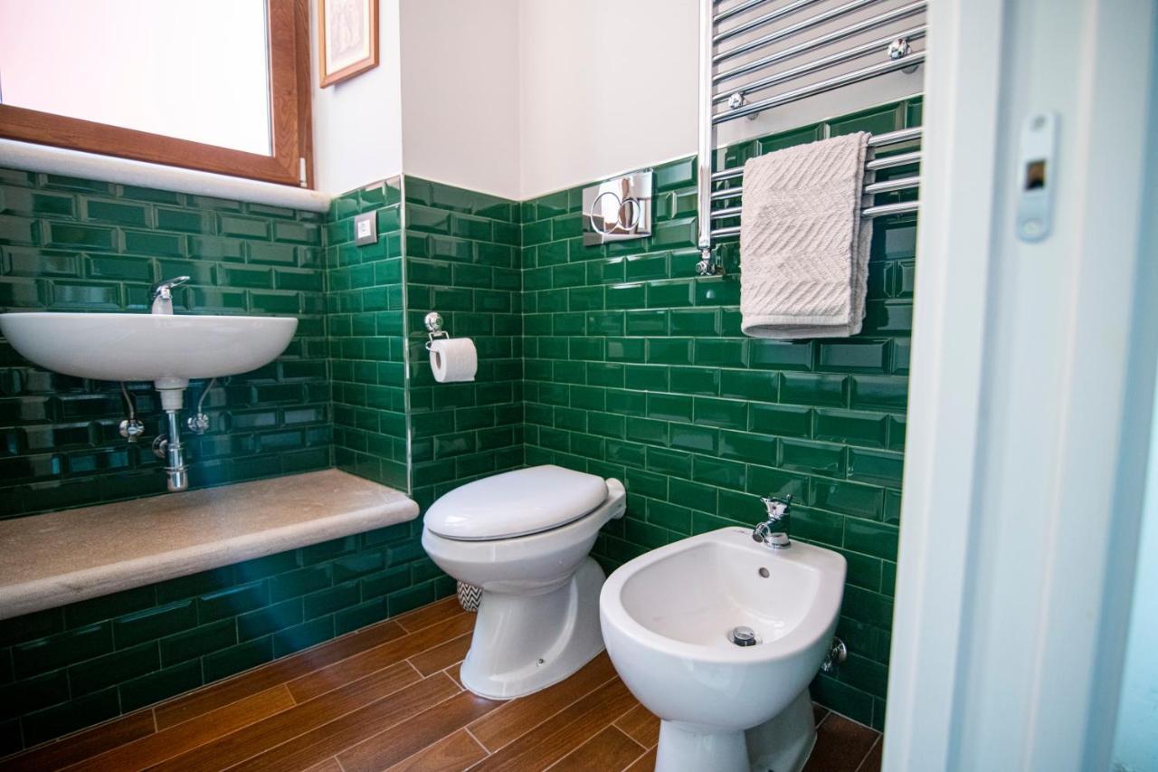 Redmood Guesthouse Barletta Exterior photo