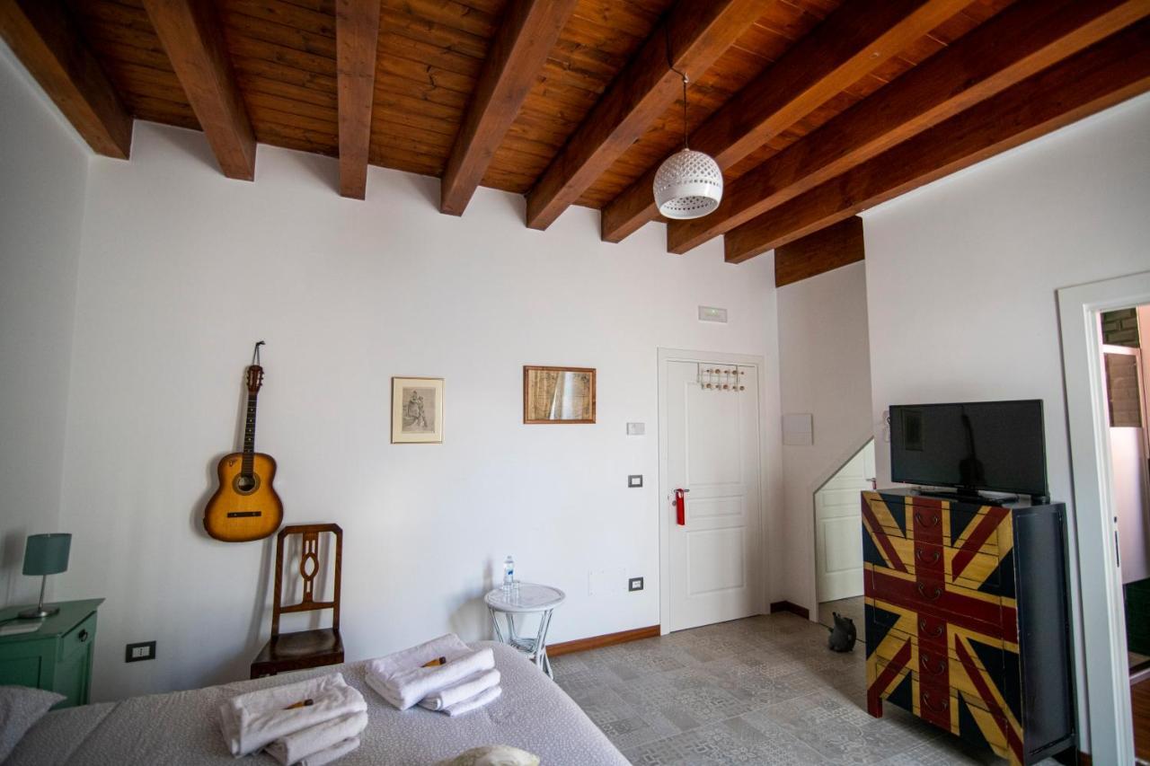 Redmood Guesthouse Barletta Exterior photo