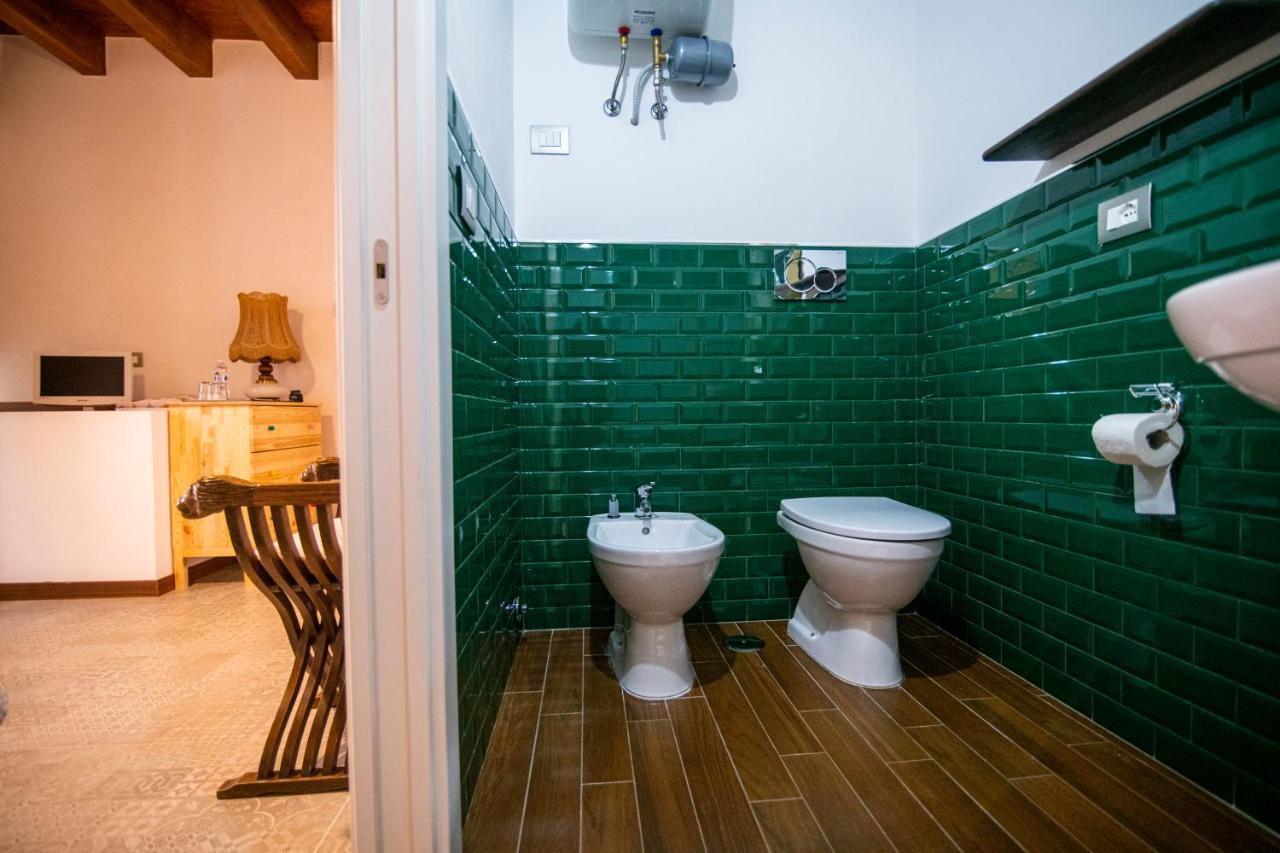 Redmood Guesthouse Barletta Exterior photo